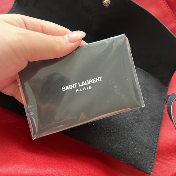 YSL Red Lambskin Teddy Medium Bag - Picture 5 of 7